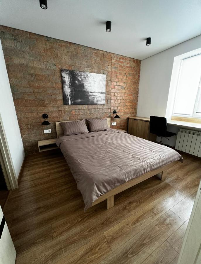 Brick Melnyka10