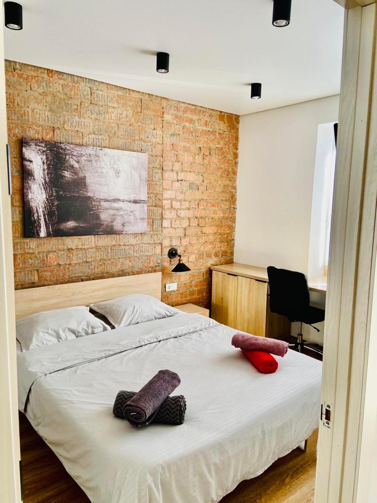 Brick Melnyka10